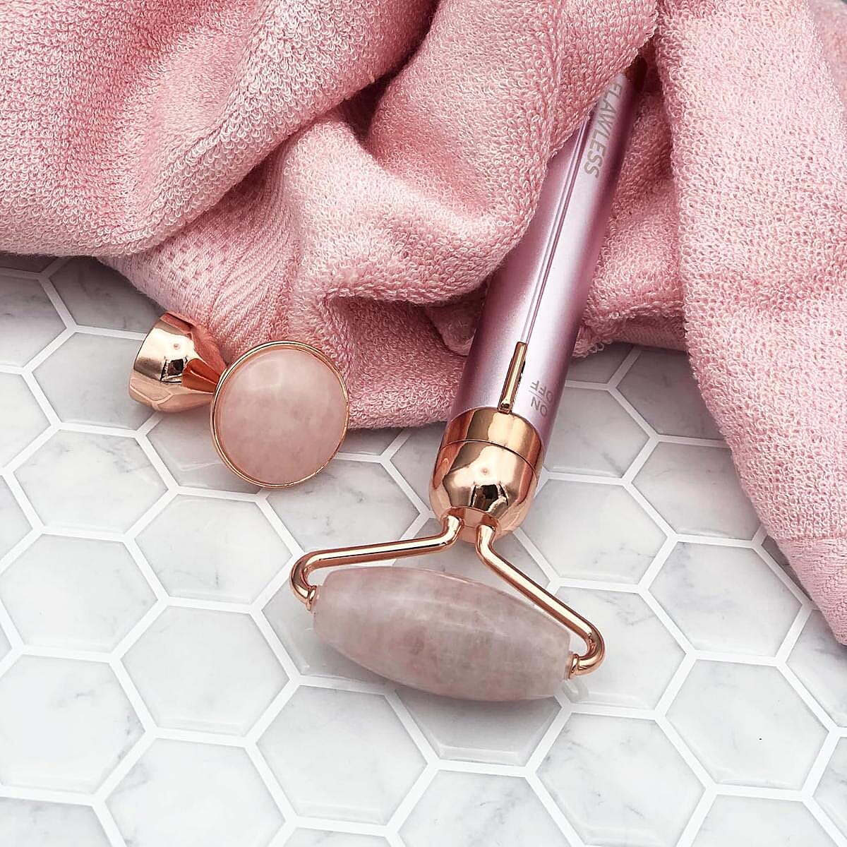 Finishing Touch Flawless Contour Vibrating Facial Roller &amp; Massager 8217777 4