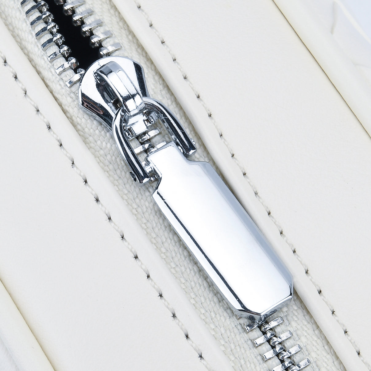 BIG Genuine leather Crossbody Bag  - White 8224176 5