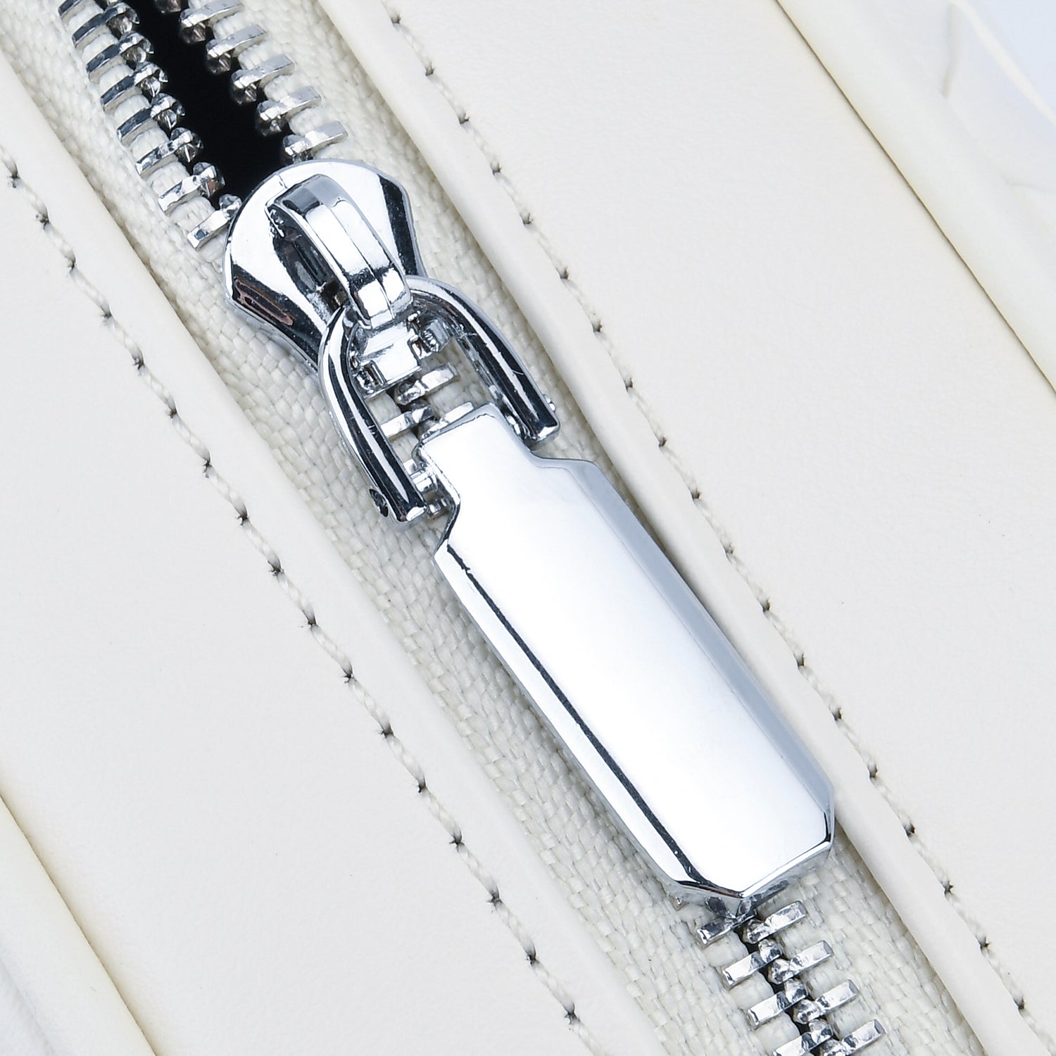 BIG Genuine leather Crossbody Bag  - White 8224176 5