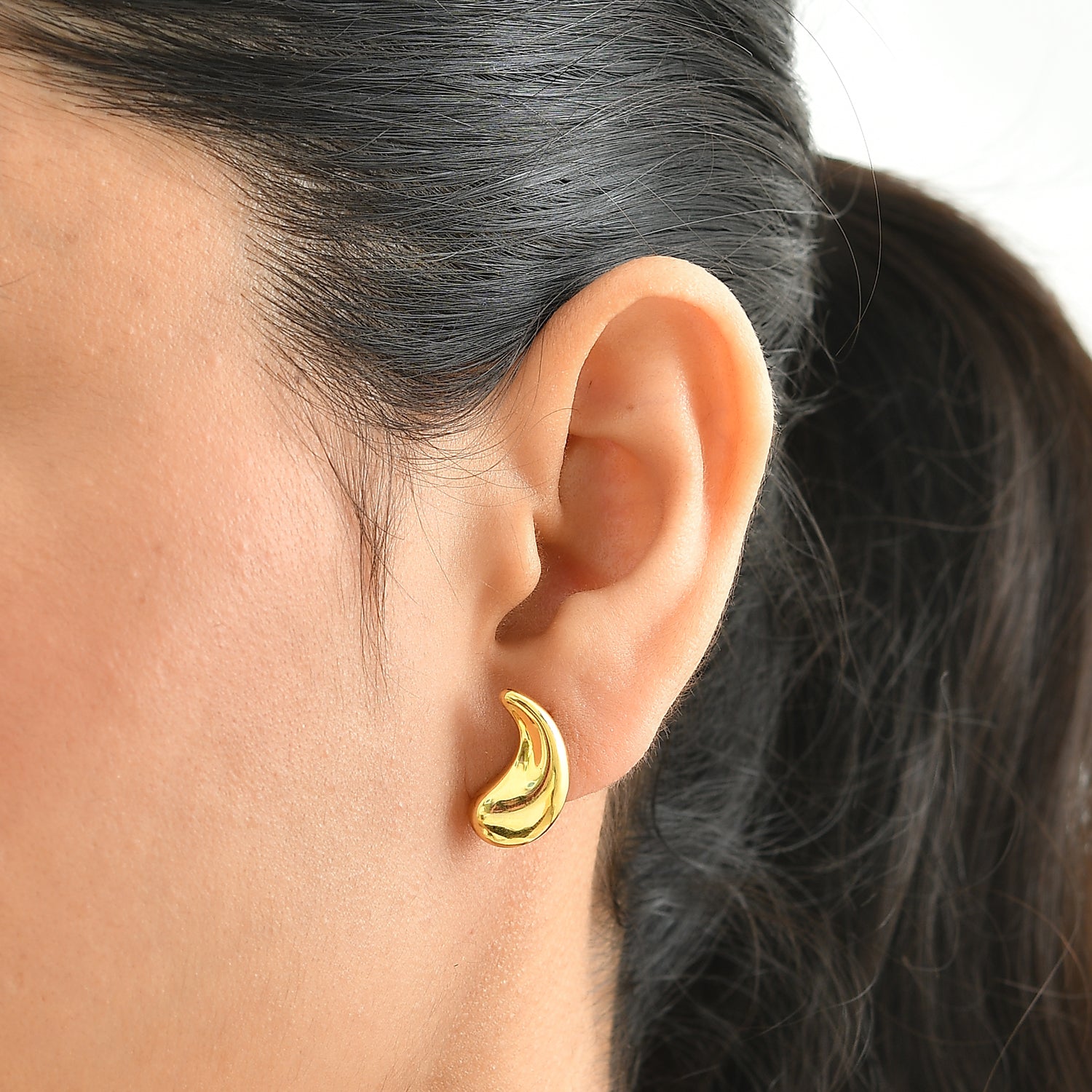 EverTrue Bronzella Collection - Earring with Push Back in Yellow Gold Tone 8229410 1