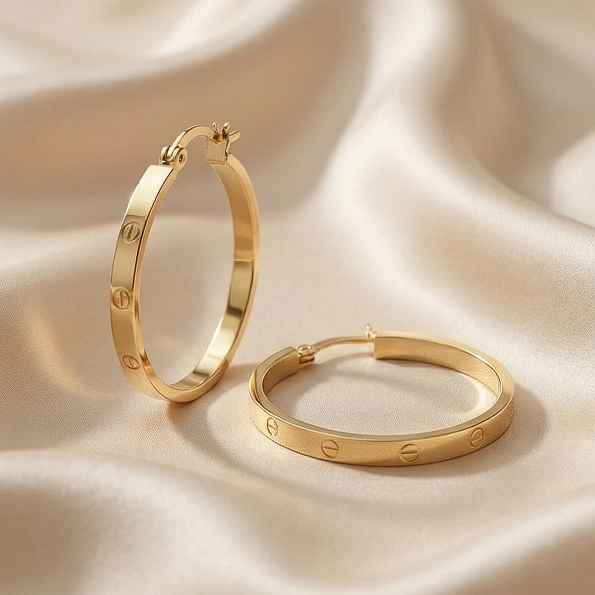 9K Yellow Gold Screw Motif Hoop Earring 8233486 4