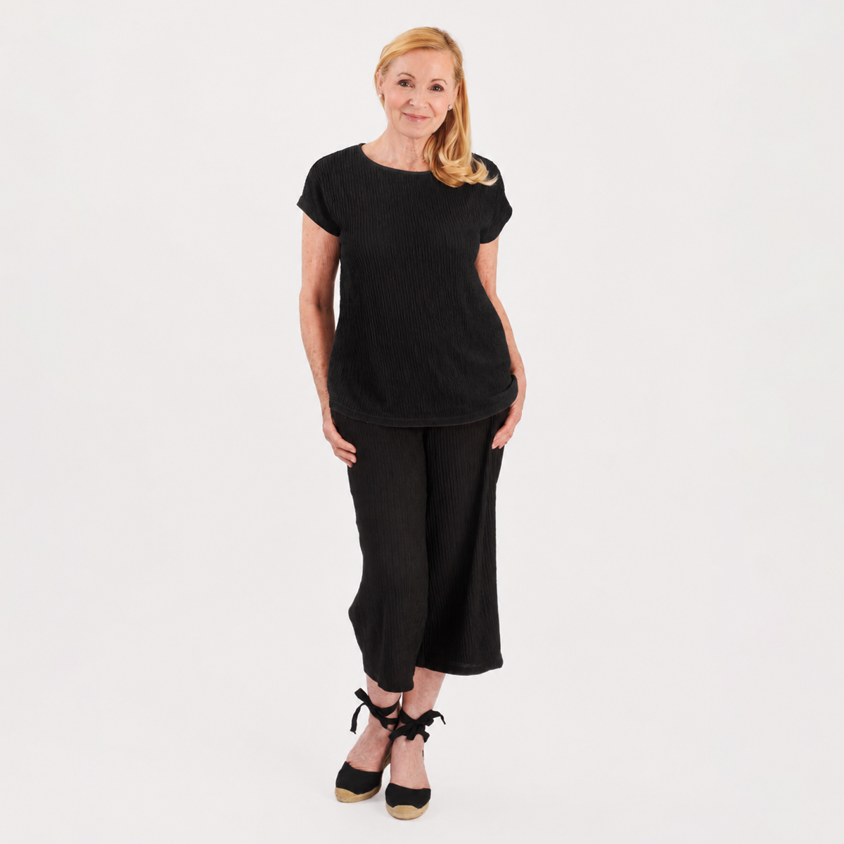 La Marey Textured Top (Size M, 12-14) - Black V32539901 0