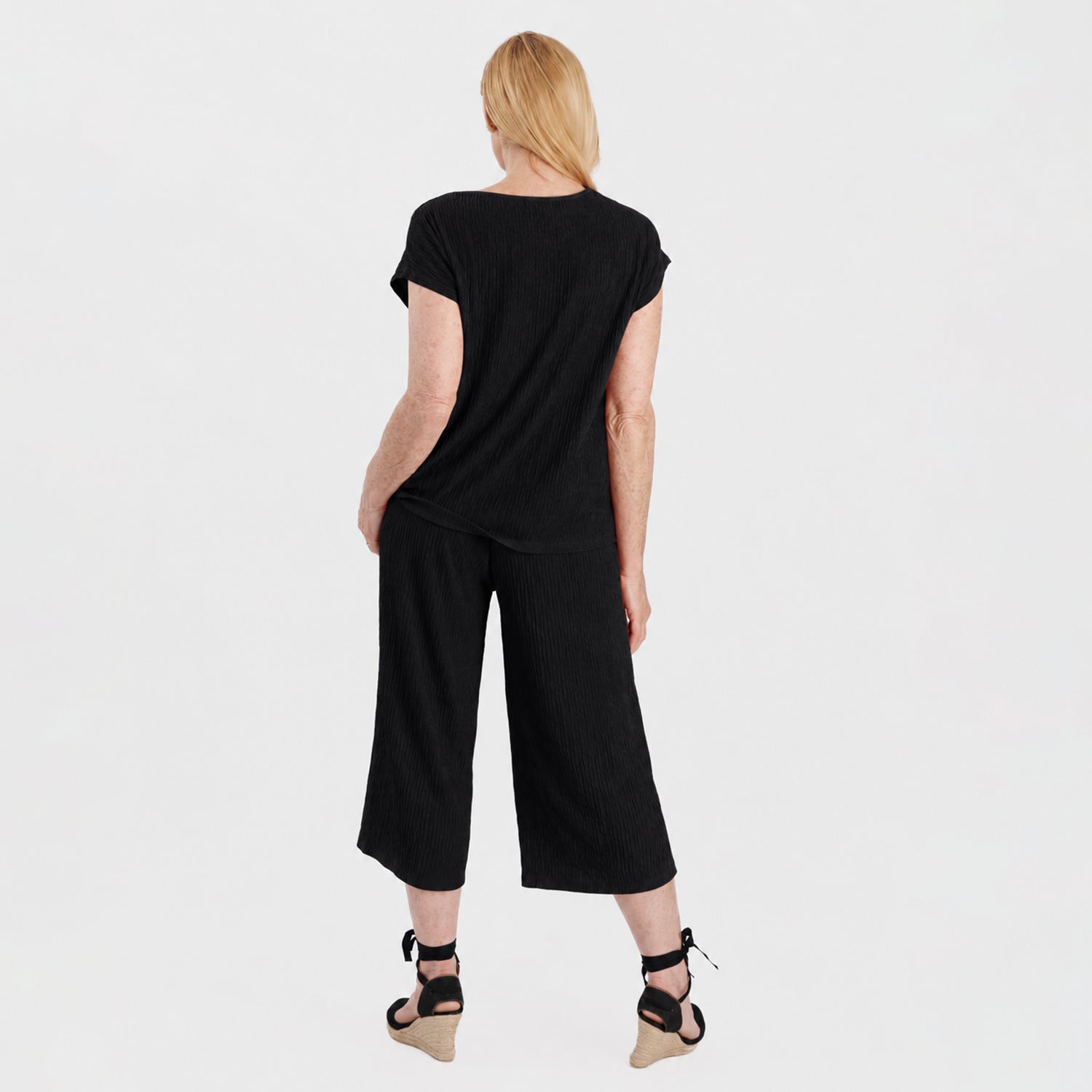 La Marey Textured Top (Size M, 12-14) - Black V32539901 1