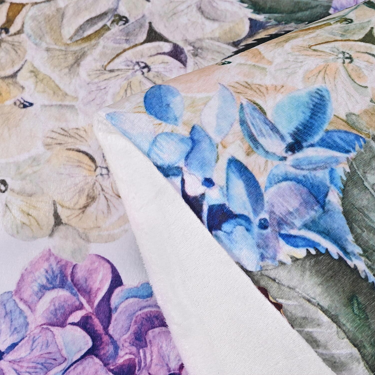 LIVMORE 3-Piece Digital Floral Print Duvet Set (Double, 200 x 200 cm) - White &amp; Multicolour V32512994 8