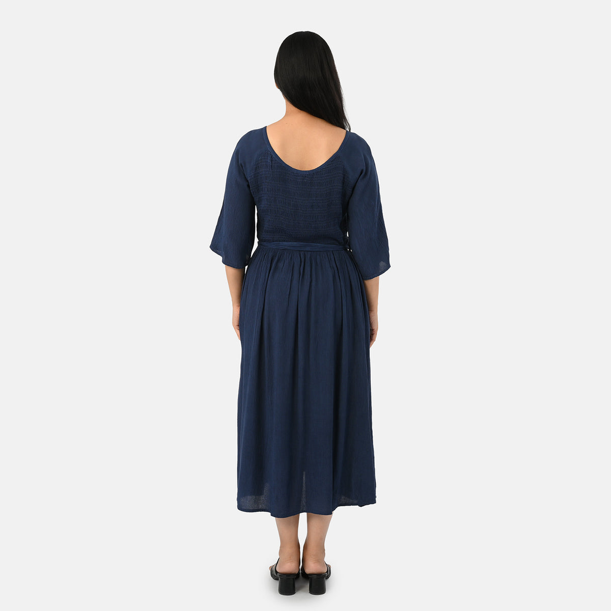 &amp; Maisi Smocked Crepe Midi Dress With Waist Belt And Pockets (One Size) - Navy Blue V32699440 3