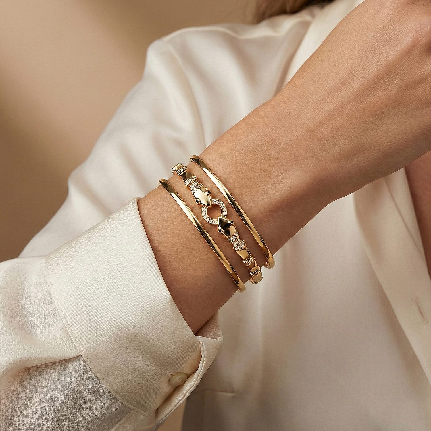 Biacco Collection - Austrian White Crystal &amp; Austrian Black Crystal Bangle (Size 7.5) in Yellow Gold Plated V32532366 4