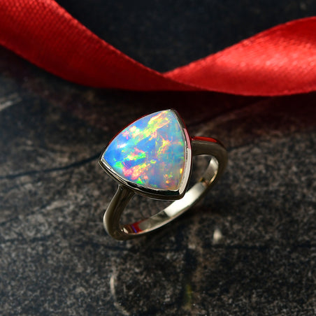 LUXORO 3.68 Ct. AAA Ethiopian Opal Solitaire Ring in 14K Yellow Gold V32473037 2