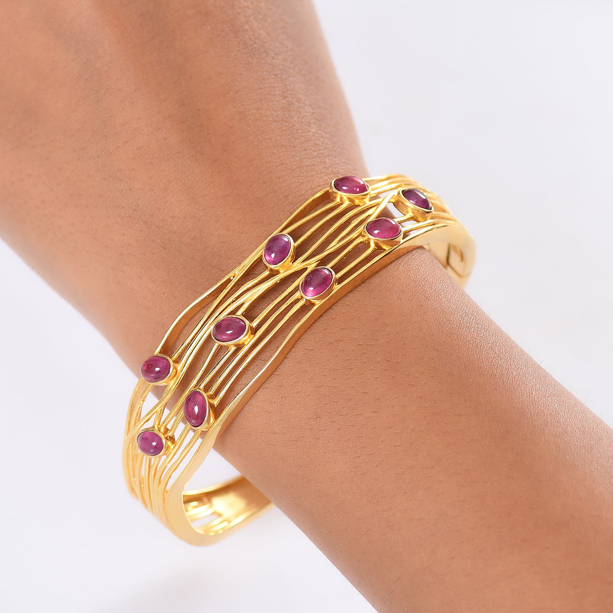 Close Out Deal - Cabo Delgado Ruby Cuff Bangle (Size 7.5)  7.59 Ct. V32518878 3