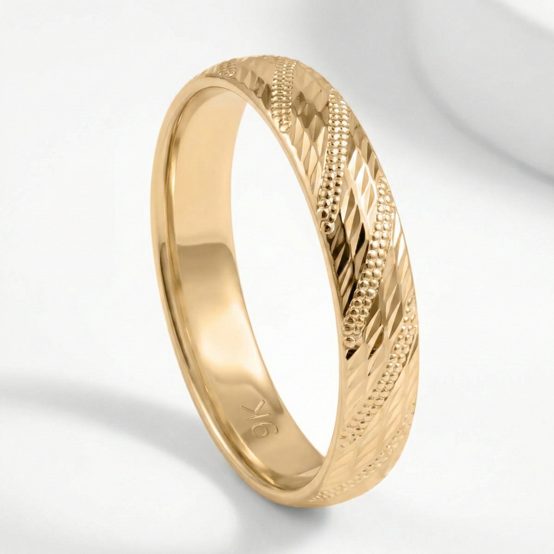 9K Yellow Gold Diamond-Cut Band Ring V32530750 4