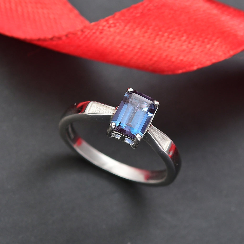 Luxuriant Lab Grown Alexandrite Solitaire Ring in Rhodium Overlay Sterling Silver 1.17 Ct._8278939_1