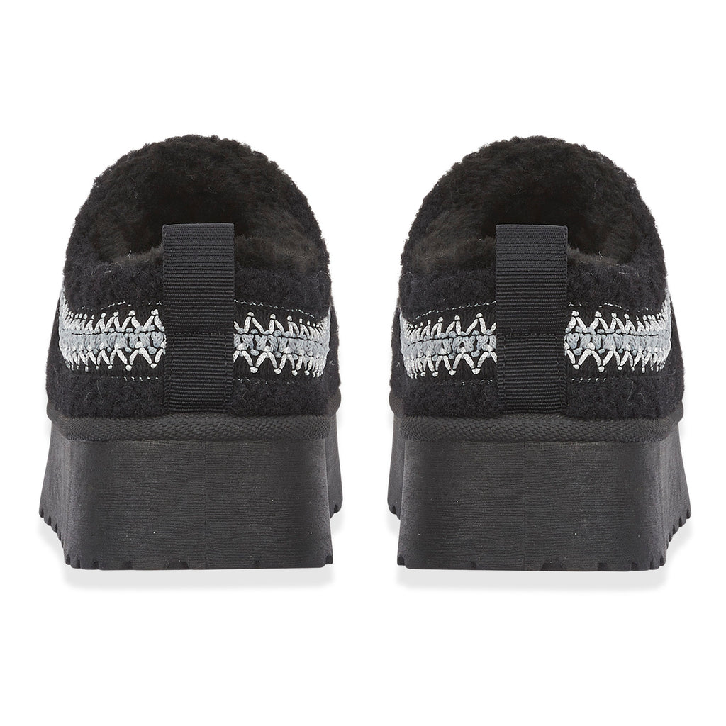 Emma Panda Embroidered Trim Platform Sherpa Boots (Size 4) - Black_8283059_2