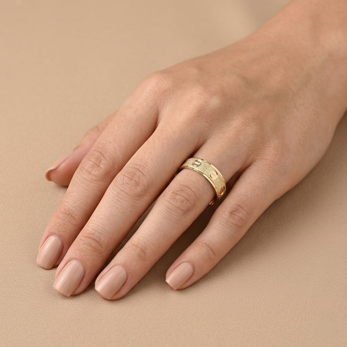 Designer Inspired 9K Yellow Gold Screw Embossed Band Ring 8302663 2