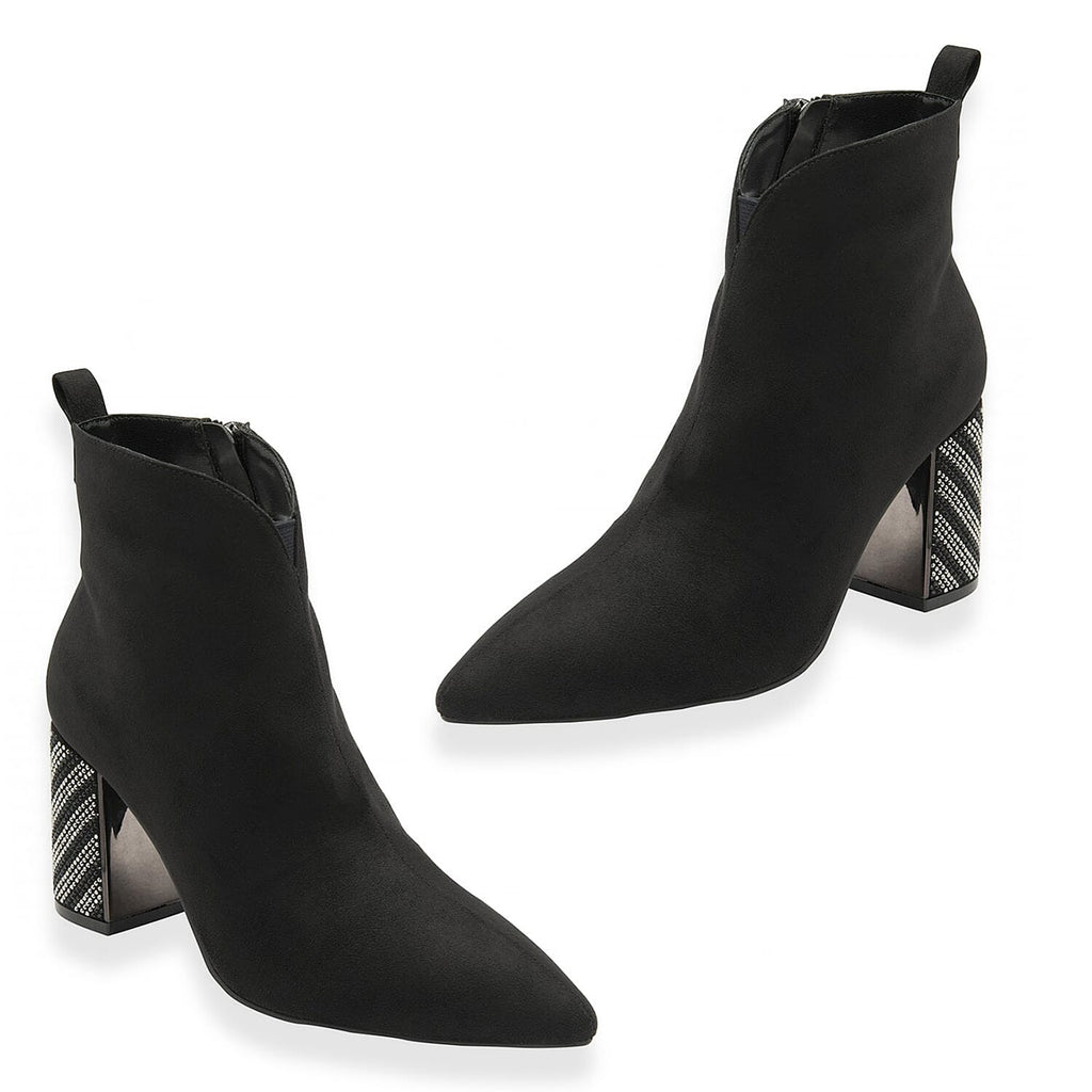 Lotus Lori Pointed Toe Ankle Boots (Size 7) - Black