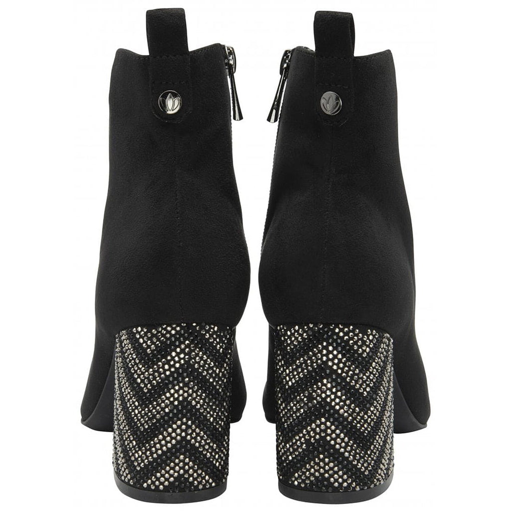Lotus Lori Pointed Toe Ankle Boots (Size 7) - Black