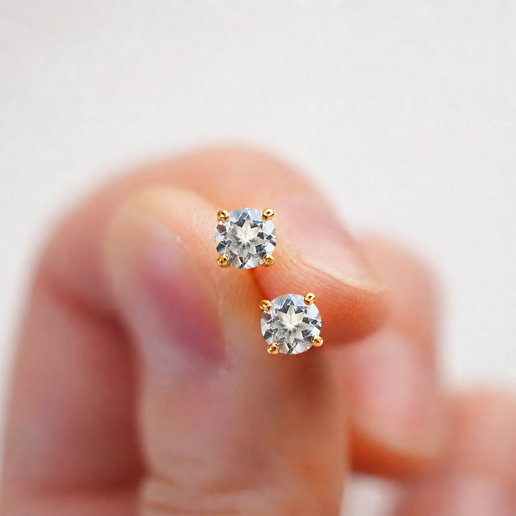 Royal Bali Collection - D'Joy Aquamarine Solitaire Stud Earring with Screw Back in Yellow Gold Plated Sterling Silver_8305360_4