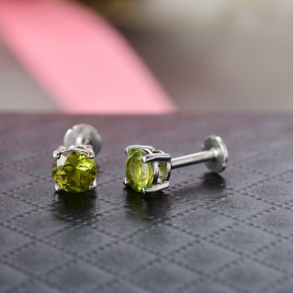 Poke Free Peridot (5mm) August Birthstone Solitaire Stud Earring in Rhodium Overlay Sterling Silver 8305394 2