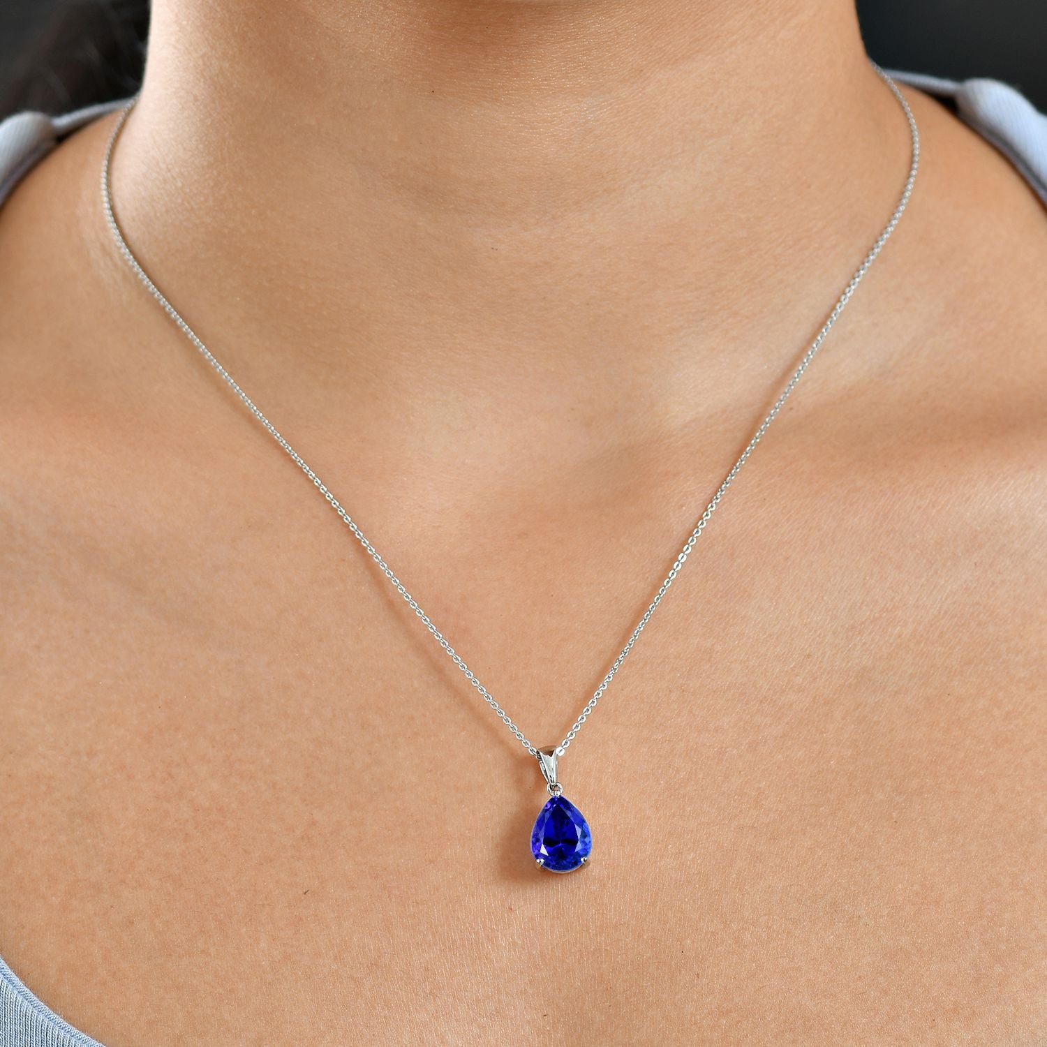 Rhapsody 4.6 Ct. AAAA Tanzanite Pendant in 950 Platinum 8306269 3
