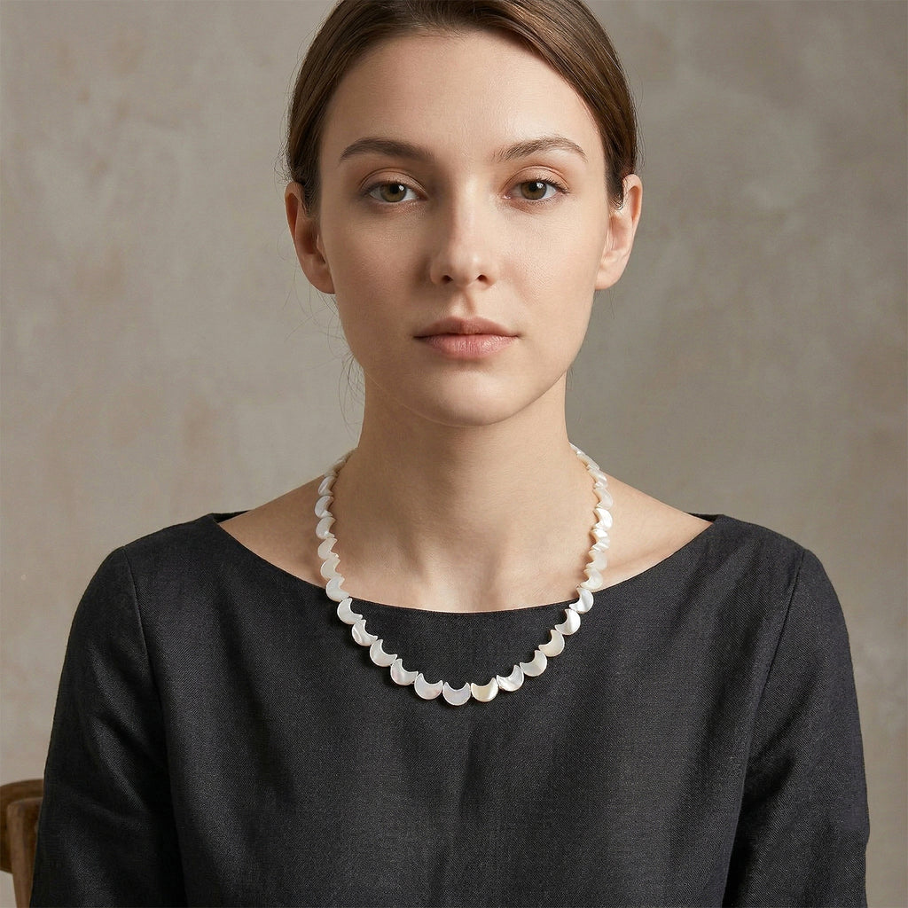 D'Joy White Mother Of Pearl Beads Necklace in Rhodium OverlaySterling Silver  80.000  Ct._8310695_1