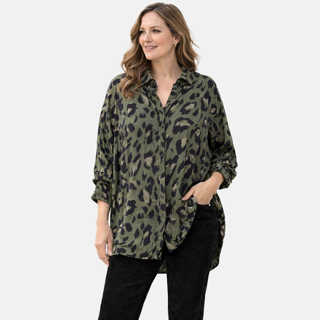 La Marey Relaxed Fit Leopard Print Shirt (Size 20-22) - Green_8311876_1