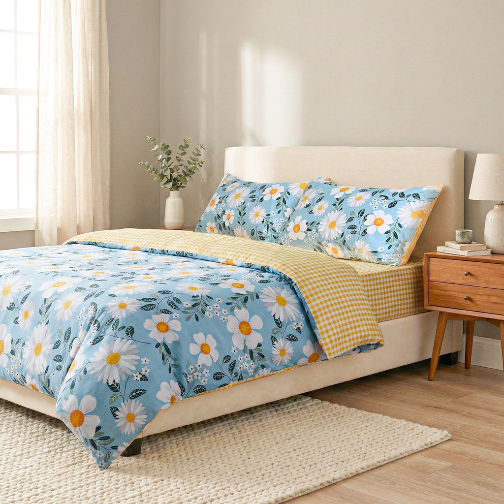 LIVMORE Set of 4 Floral Print Reversible Duvet Cover Set (King) - Blue_8313711