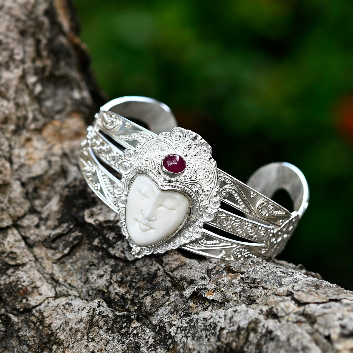 Royal Bali Collection - Ox Bone &amp; Ruby Bangle (Size 7.5) Sterling Silver 15.58 Ct, Silver Wt. 44.45 Gms. 8316151 1
