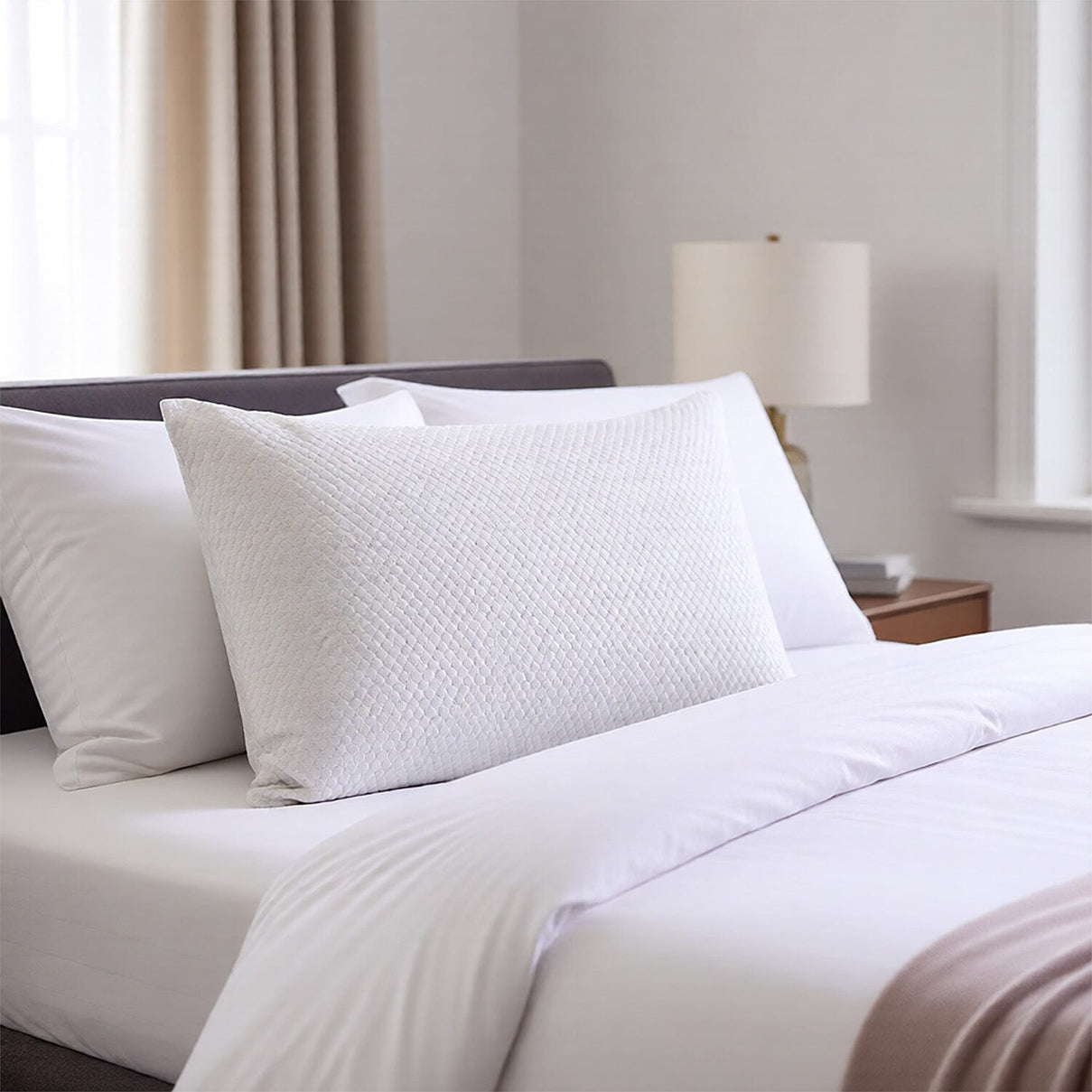 LIVMORE Cooling Pillowcase with Zipper (75 x 50cm) - White V32513456 3