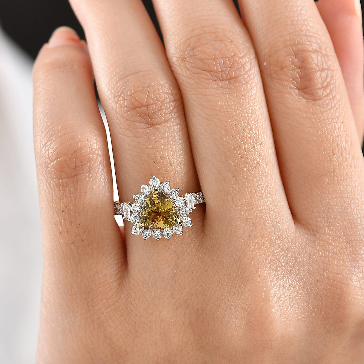 Certified and Appraised LUXURIANT AAA Natural Golden Tanzanite, Lab Grown Diamond GH, SI Main Stone With Surrounding Stone Ring in 10K Yellow Gold, Gold Wt.2.69 Gms  2.525  Ct. 8331381 2