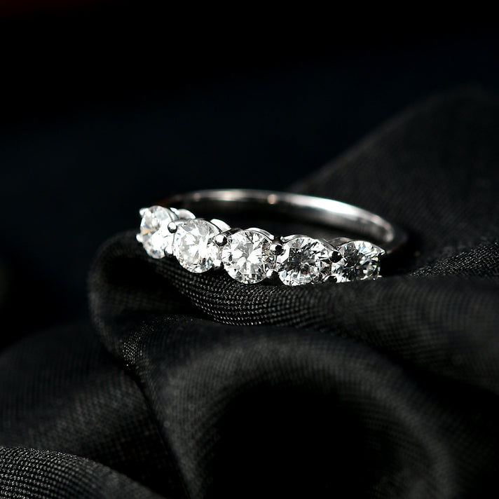 LUXURIANT 1 Ct. Lab Grown Diamond 5 Stone Ring in 9K White Gold 8350048 2