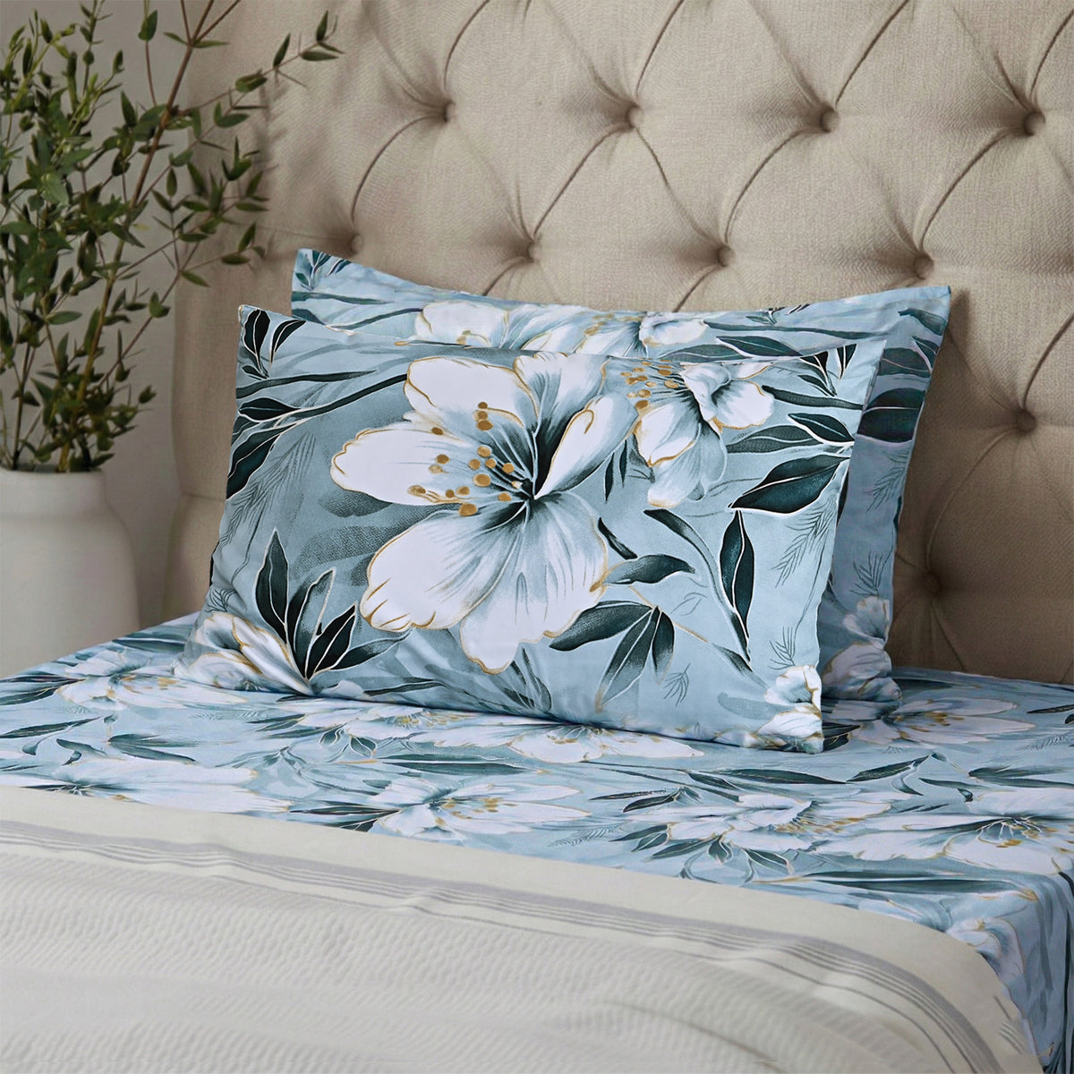 LIVMORE Set of 3 Printed Polyester Sheet Set - King Blue V32723576 3