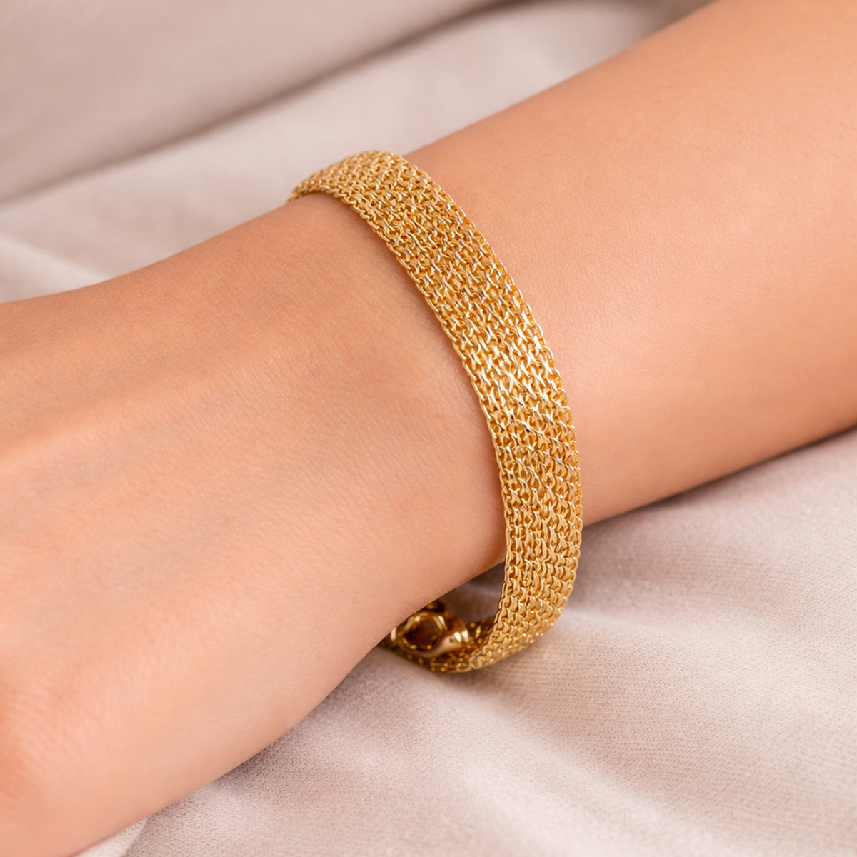 Italian Made - 9K Yellow Gold 9MM Bismark Bracelet with Lobster Clasp 7.5 Inch 8356391 1