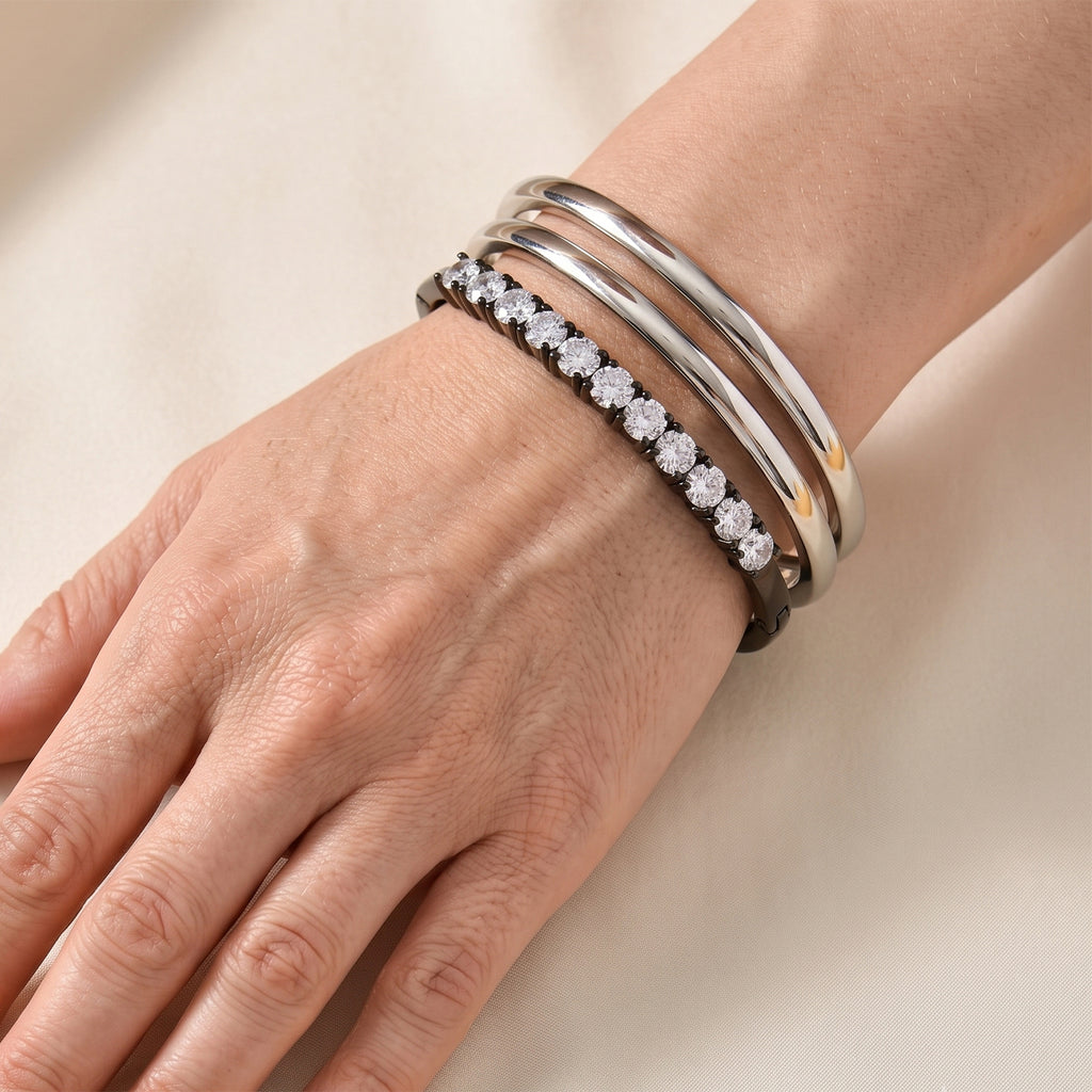 Moissanite Cuff Bangle (Size - 7) in Black Plating 10.00 Ct._8356590_2