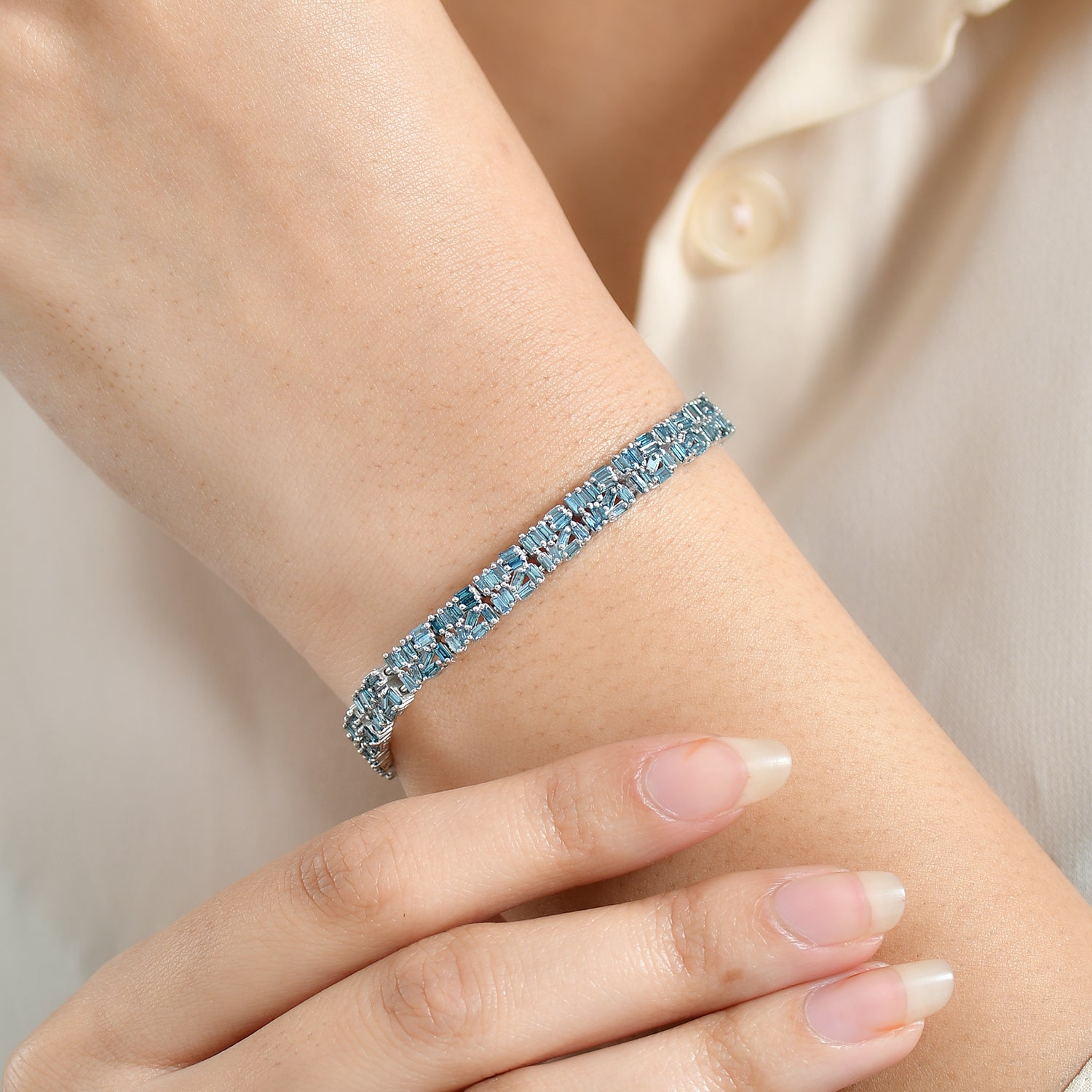 LUXURIANT 4.9 Ct. Lab Grown Blue Diamond Cluster Bracelet in Rhodium Sterling Silver 8365461 3