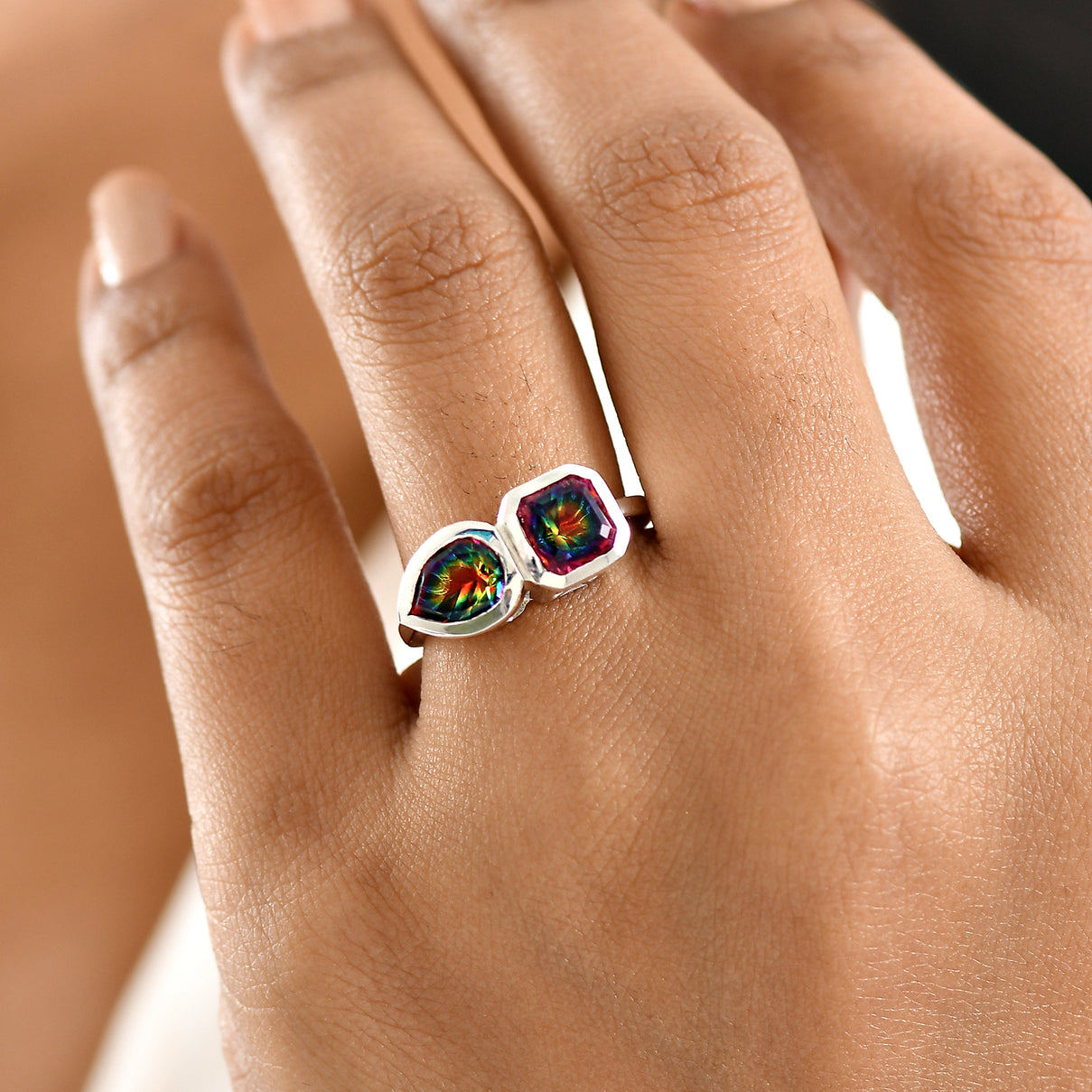 D'Joy Nebula Quartz Doublet Ring in Platinum Overlay Sterling Silver 2.75 Ct. V32514751 3