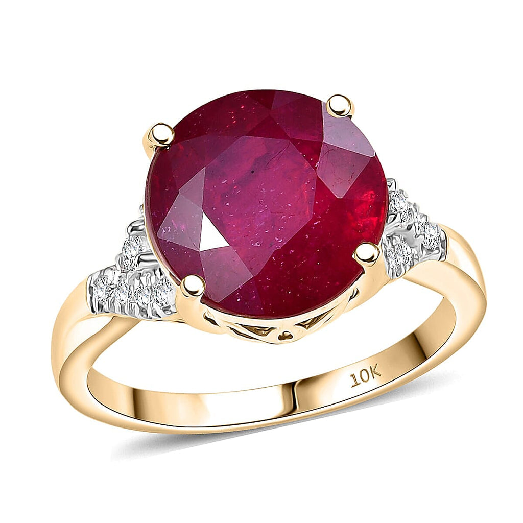 Luxuriant 10K Yellow Gold AAA Niassa Ruby, Lab Grown Diamond GH, SI Main Stone With Side Stone Ring, Gold Wt.3.12 Gms  7.570  Ct._8374057