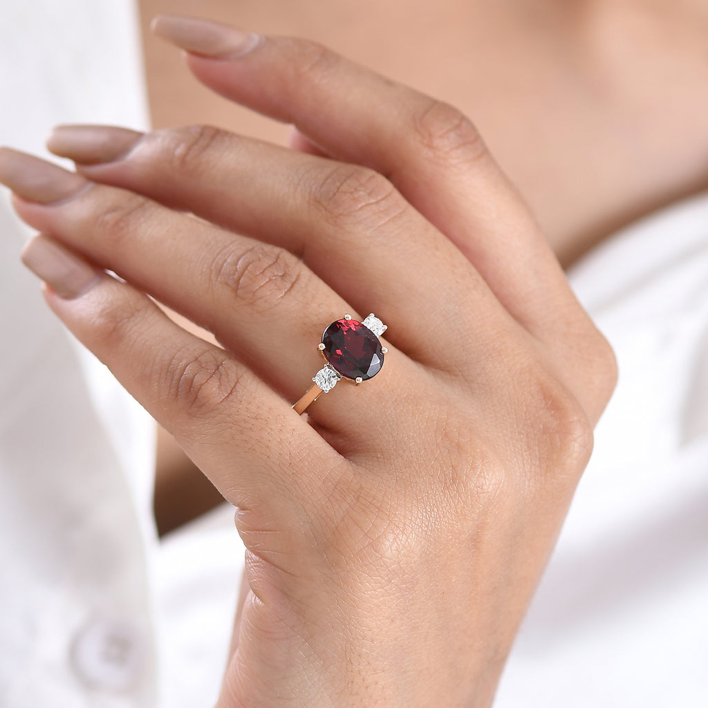 Biggest Size- 9K Yellow Gold Premium Orissa Natural Rhodolite Garnet & Lab Grown Diamond (SI/GH) Ring 4.20 Ct._8412191_2