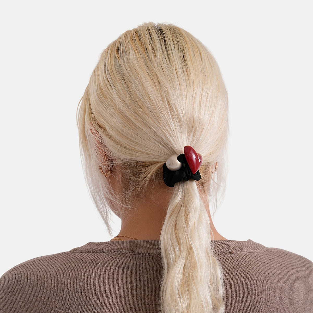 2-Piece Hair Tie Set - Red Heart Hair Claw &amp; Pearl Accent Scrunchie - Black 8413773 3