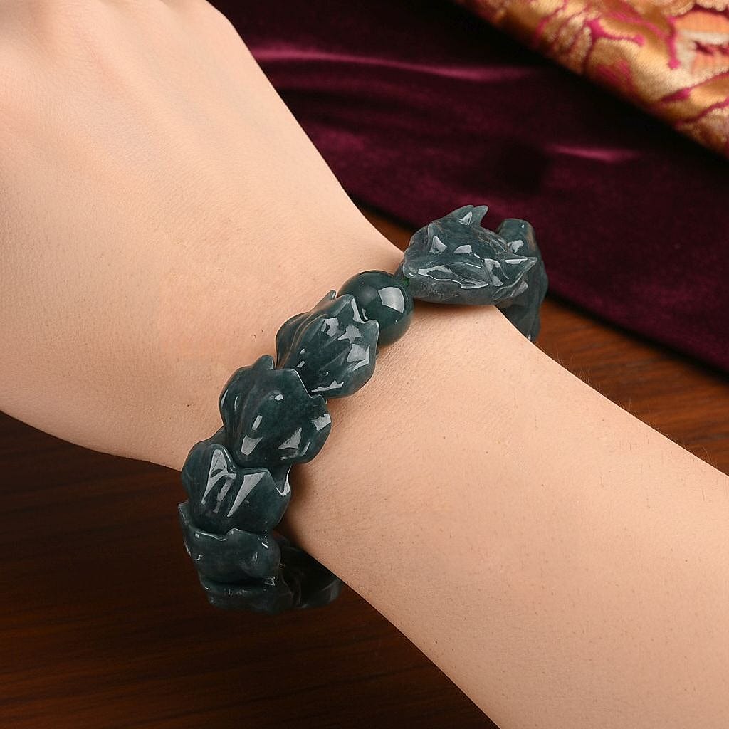 Natural Type A Jadeite Jade  Stretchable Dragon Bracelet (Size - 7.25) 300 Ct._8415991_2