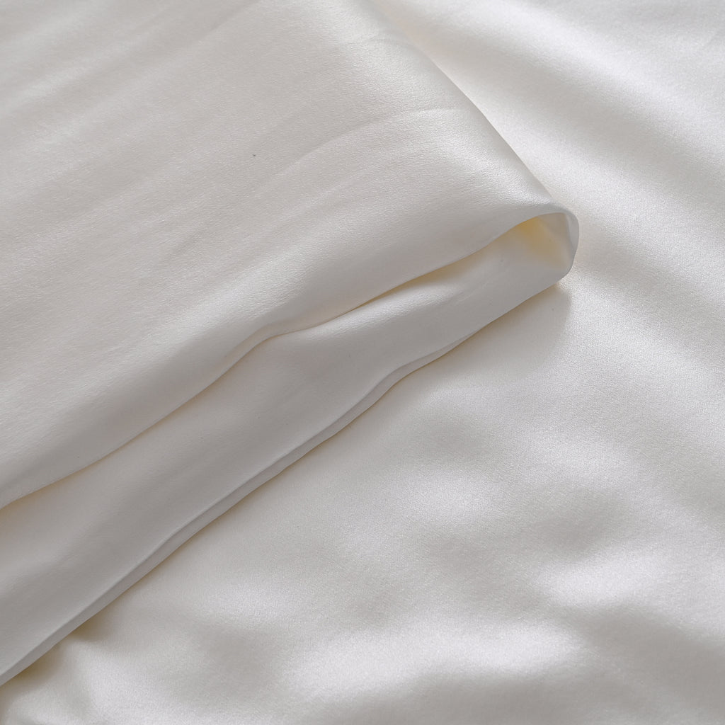 La Marey Signature 100% Mulberry Silk Quilt (135 x 200 cm, Single 400Gms) - Ivory_8419167_5