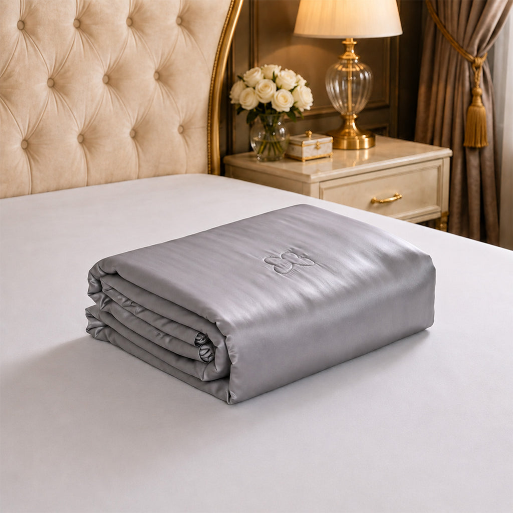 La Marey Signature 100% Mulberry Silk Quilt (135 x 200 cm, Single 400Gms) - Grey_8419176_2
