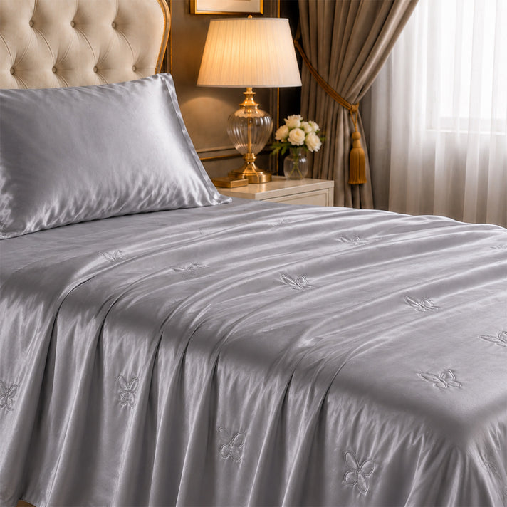 La Marey Signature 100% Mulberry Silk Quilt (200 x 200 cm, Double) - Grey 8419182 2