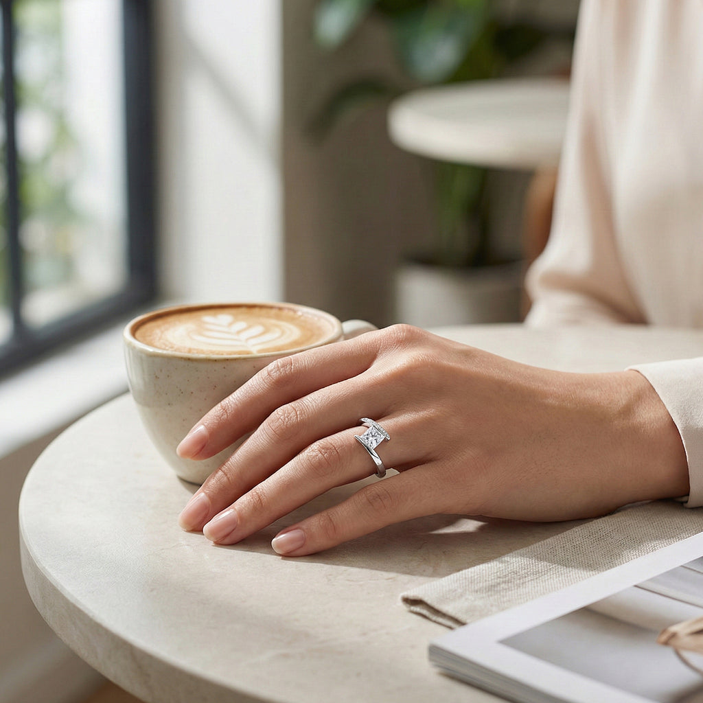 Royal Bali Collection - D'Joy Moissanite Solitaire Bypass Ring in Platinum Overlay Sterling Silver_8421722_1