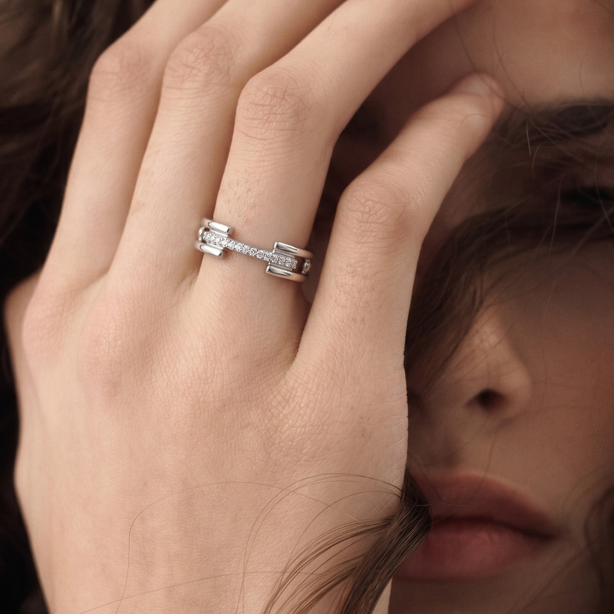 D'Joy Lab Grown Diamond Link Band Ring in Rhodium Overlay Sterling Silver (SI-G-H) V32724504 2