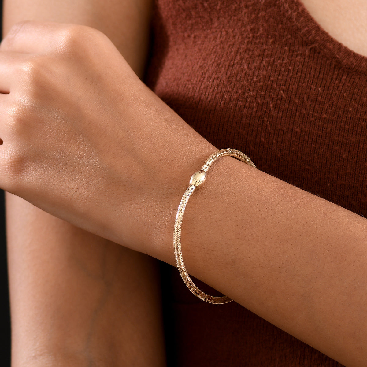 9K Yellow Gold Mesh Bangle 8427362 4