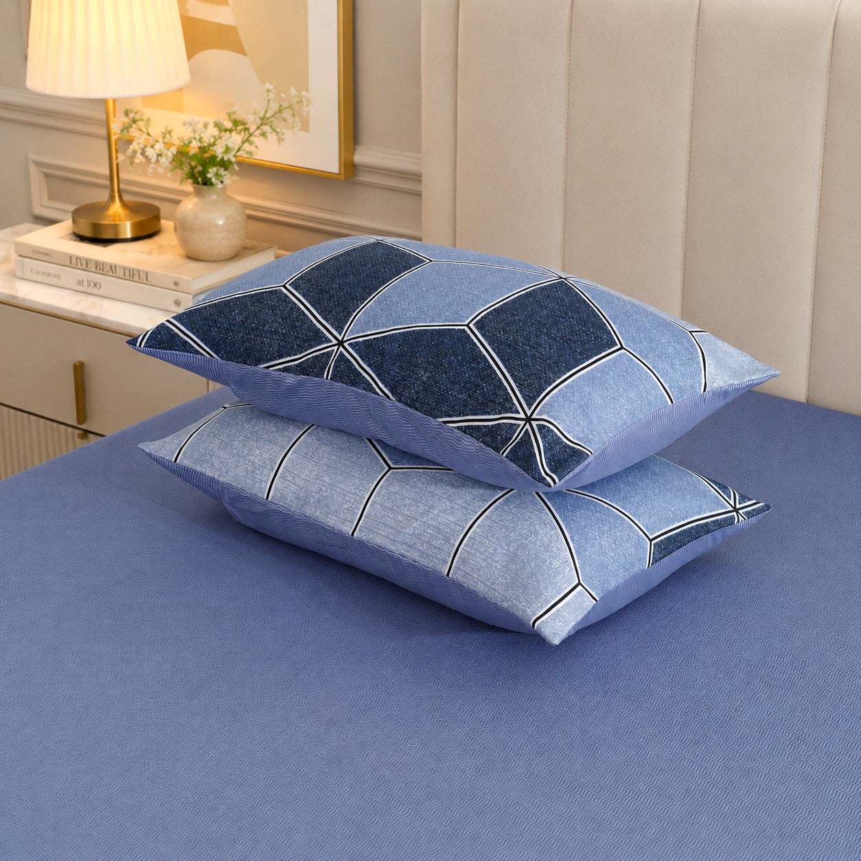 LIVMORE Set of 4 - Printed Duvet Cover Set - Inc. Duvet Cover, Fitted Sheet, &amp; 2 x Pillowcases (Double, 200x200 cm) - Blue 8429128 4