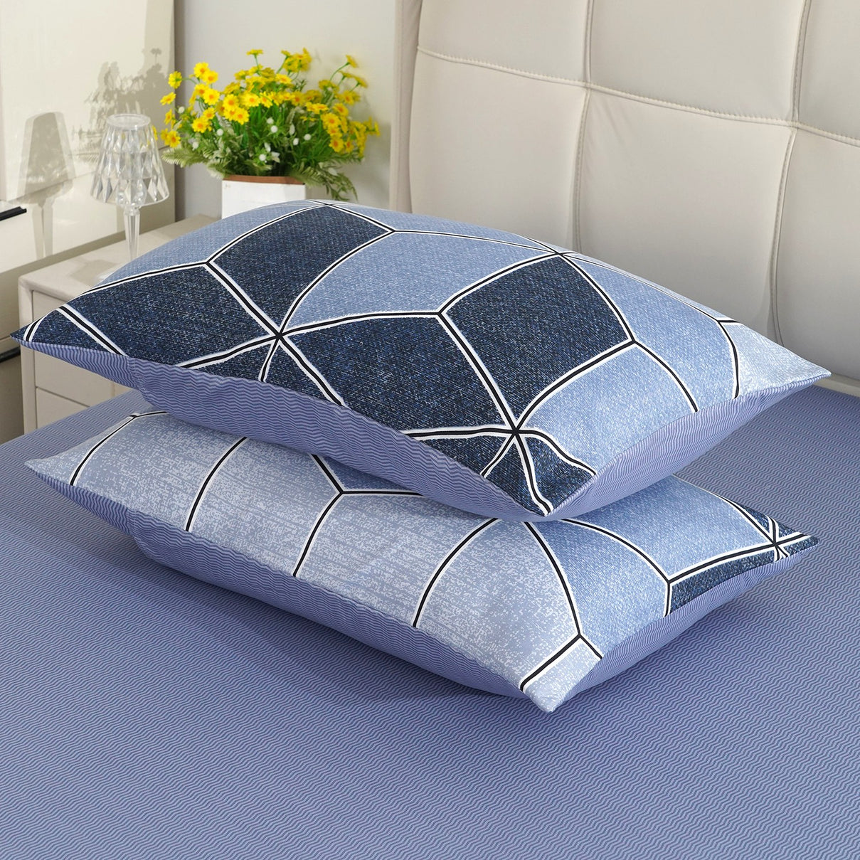 LIVMORE Set of 4 - Printed Duvet Cover Set - Inc. Duvet Cover, Fitted Sheet, &amp; 2 x Pillowcases (King, Size 225x200 cm) - Blue V32528701 5