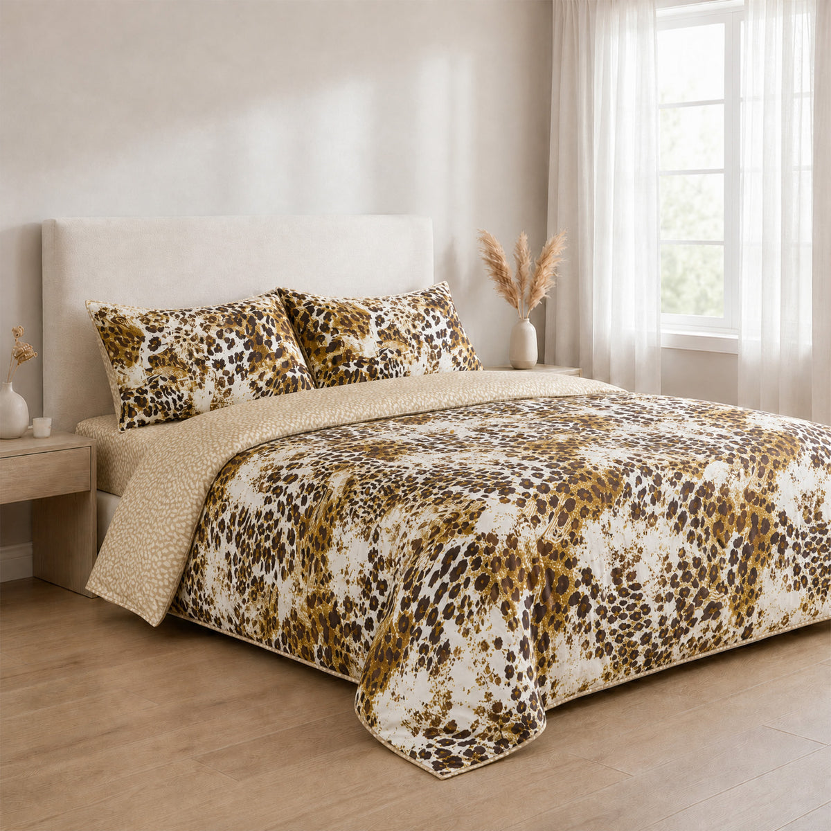 LIVMORE Set of 4 - Printed Duvet Cover Set - Inc. Duvet Cover, Fitted Sheet, &amp; 2 x Pillowcases (King, 225x220 cm) - Brown V32528347 4