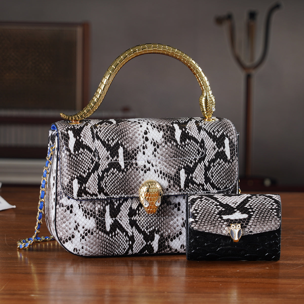 LA MAREY SIGNATURE 100% Premium Leather Handbag with Detachable Sling Strap &amp; Card Holder - Black 8439309 2