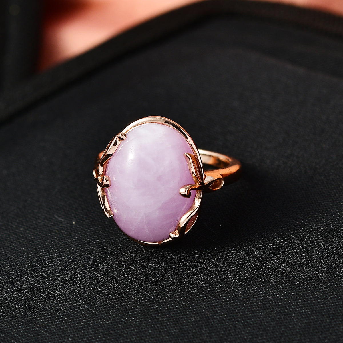 D'Joy Kunzite Oval Cut Solitaire Ring in Rose Gold Plated Sterling Silver 12.06 Ct. V32514230 3