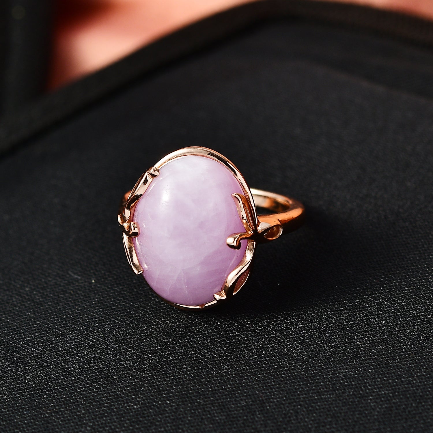D'Joy Kunzite Oval Cut Solitaire Ring in Rose Gold Plated Sterling Silver 12.06 Ct. V32519757 3