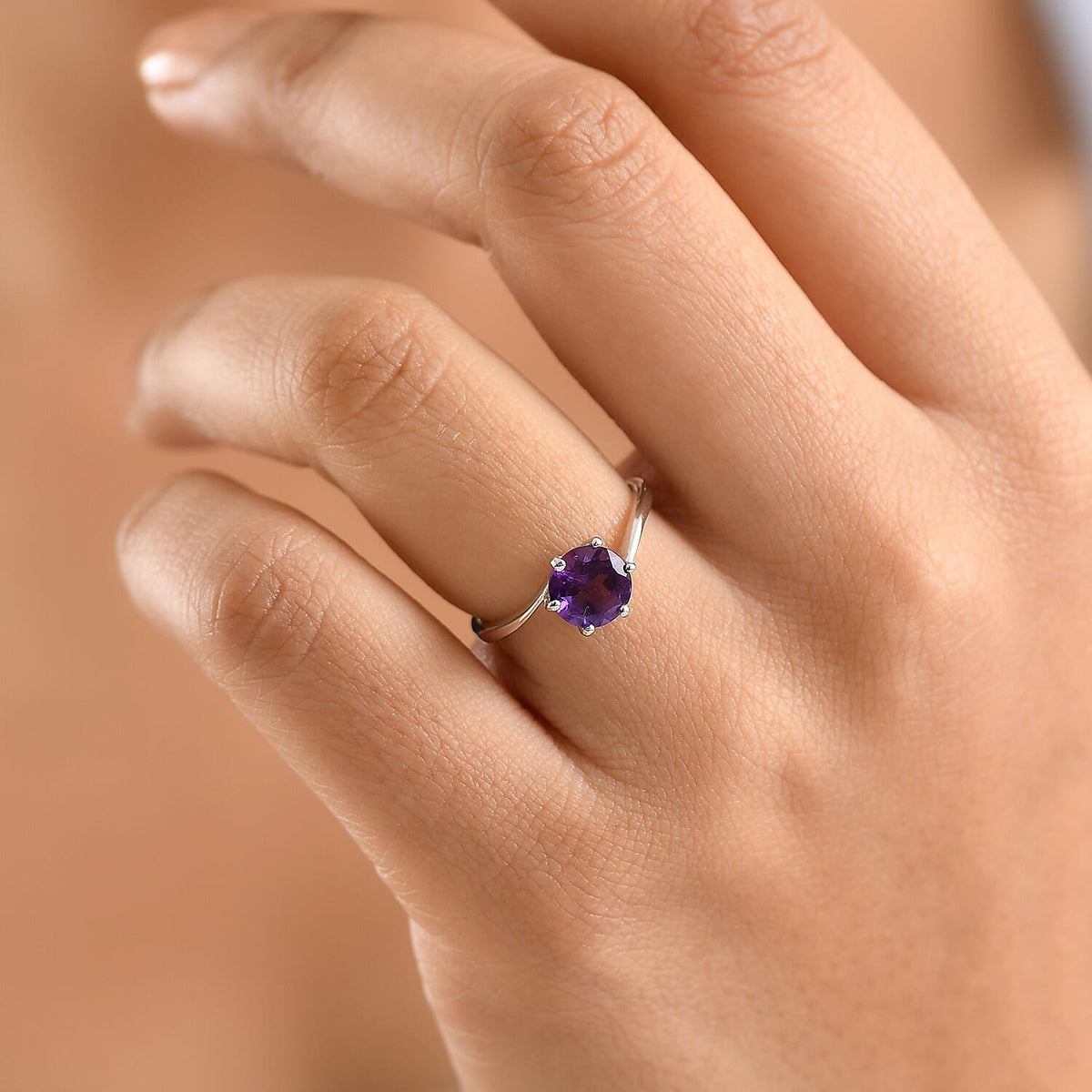 D'joy - AAA African Amethyst Solitaire Ring in Platinum Overlay Sterling Silver 1.19 Ct. V32558725 1